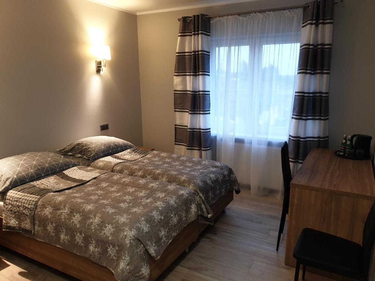 Motel Na Stacji Paliw Ustronie Morskie Bagian luar foto